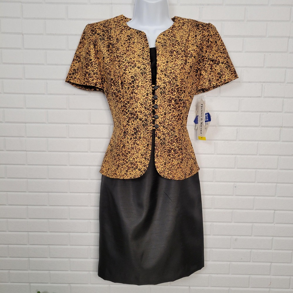 1990s vintage Danny and‎ Nicole dress size 6P jacket look leopard print career